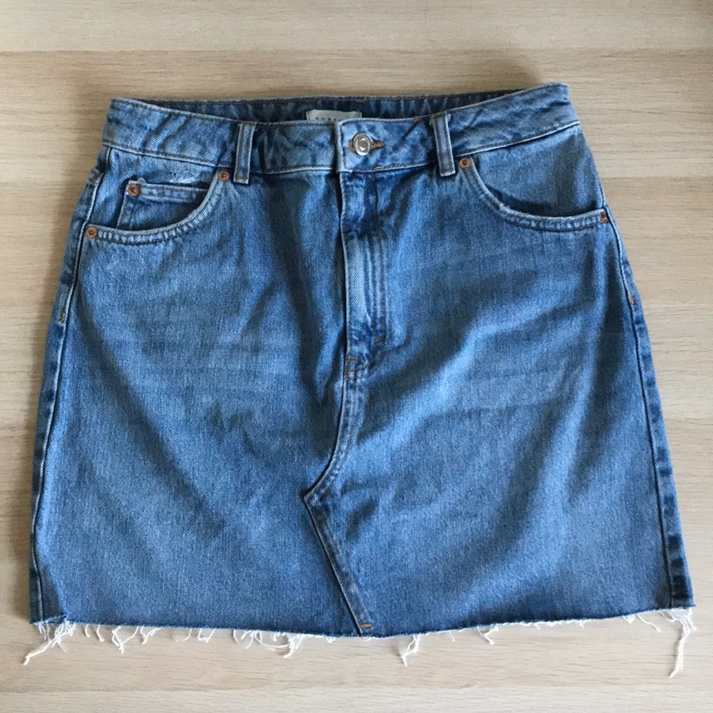 TOPSHOP Frayed Hem Miniskirt